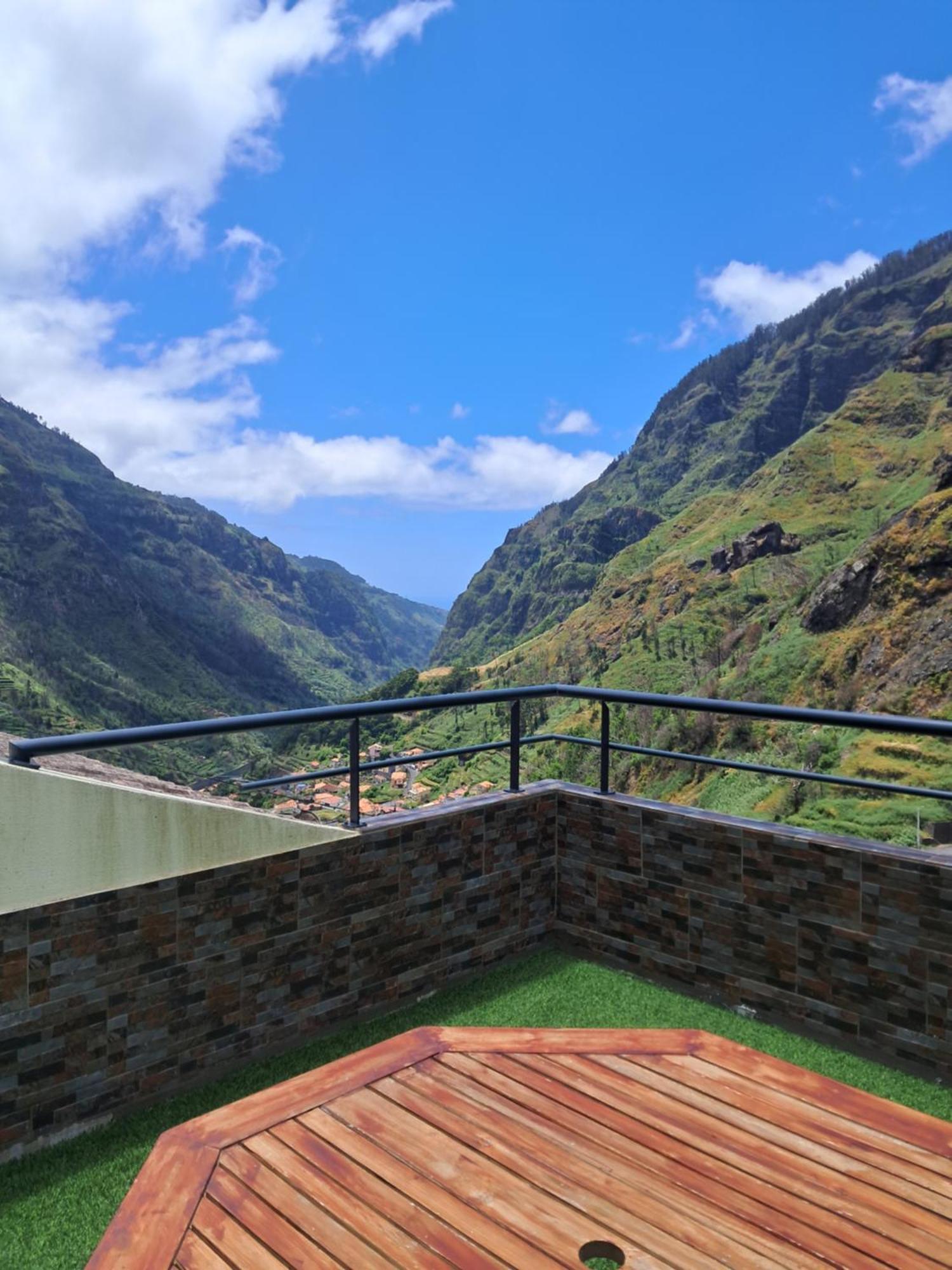 Green Valley House Madeira リベイラ・ブラーヴァ エクステリア 写真